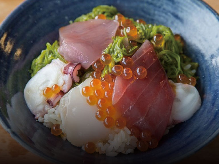 海鮮丼
