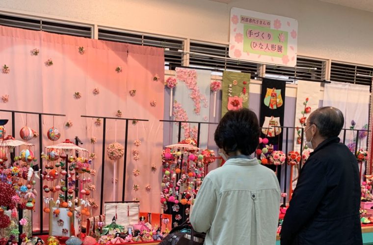 阿部喜代子さんの手作りひな人形展